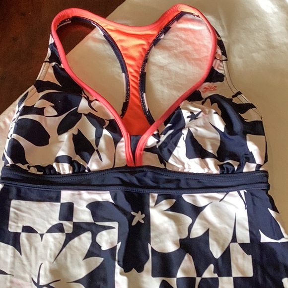 Tankini racerback top sz 14, Blue & White Floral w/accent orange - Picture 2 of 10